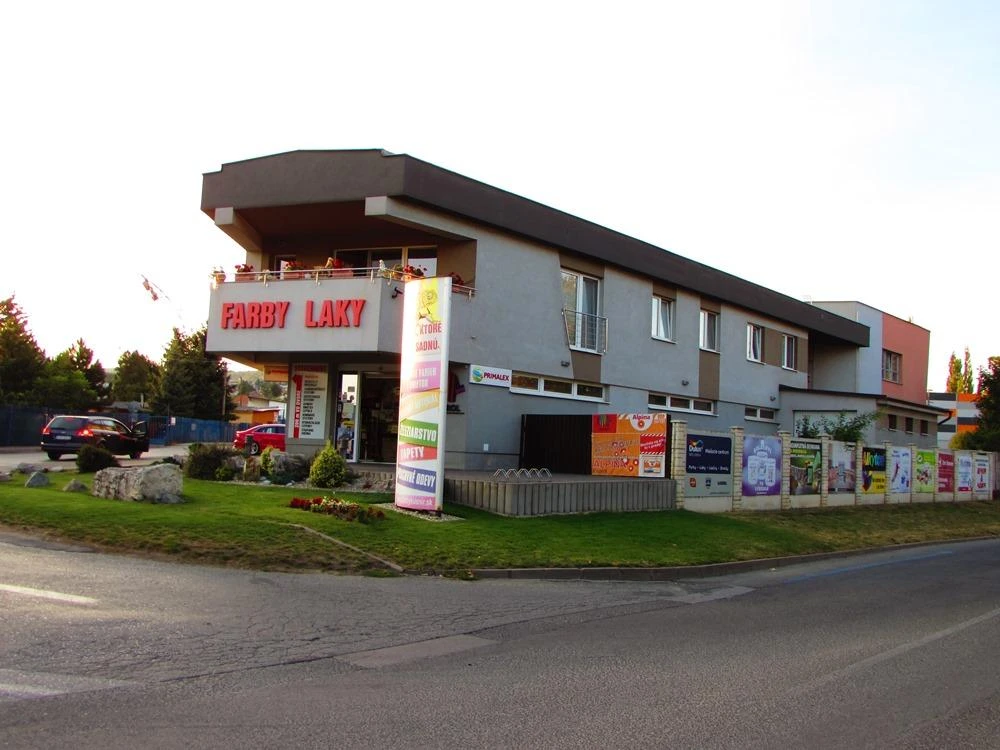 Farby Laky Kušnír