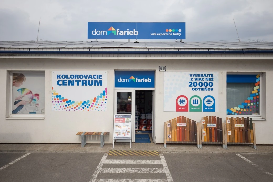 Dom Farieb Priemyselná