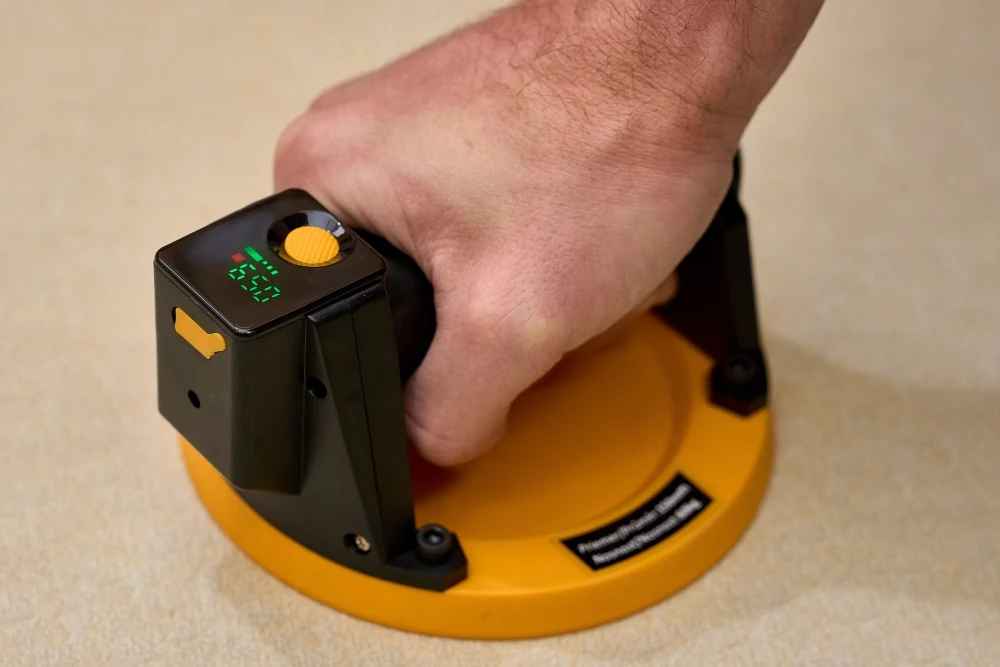 LEVELYS Prísavka automatická MINI AKU-60 do 60kg