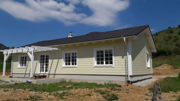 Tikkurila EVERAL AQUA GLOSS akrylátová farba