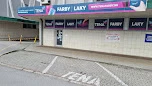 Tena Farby, Centrum